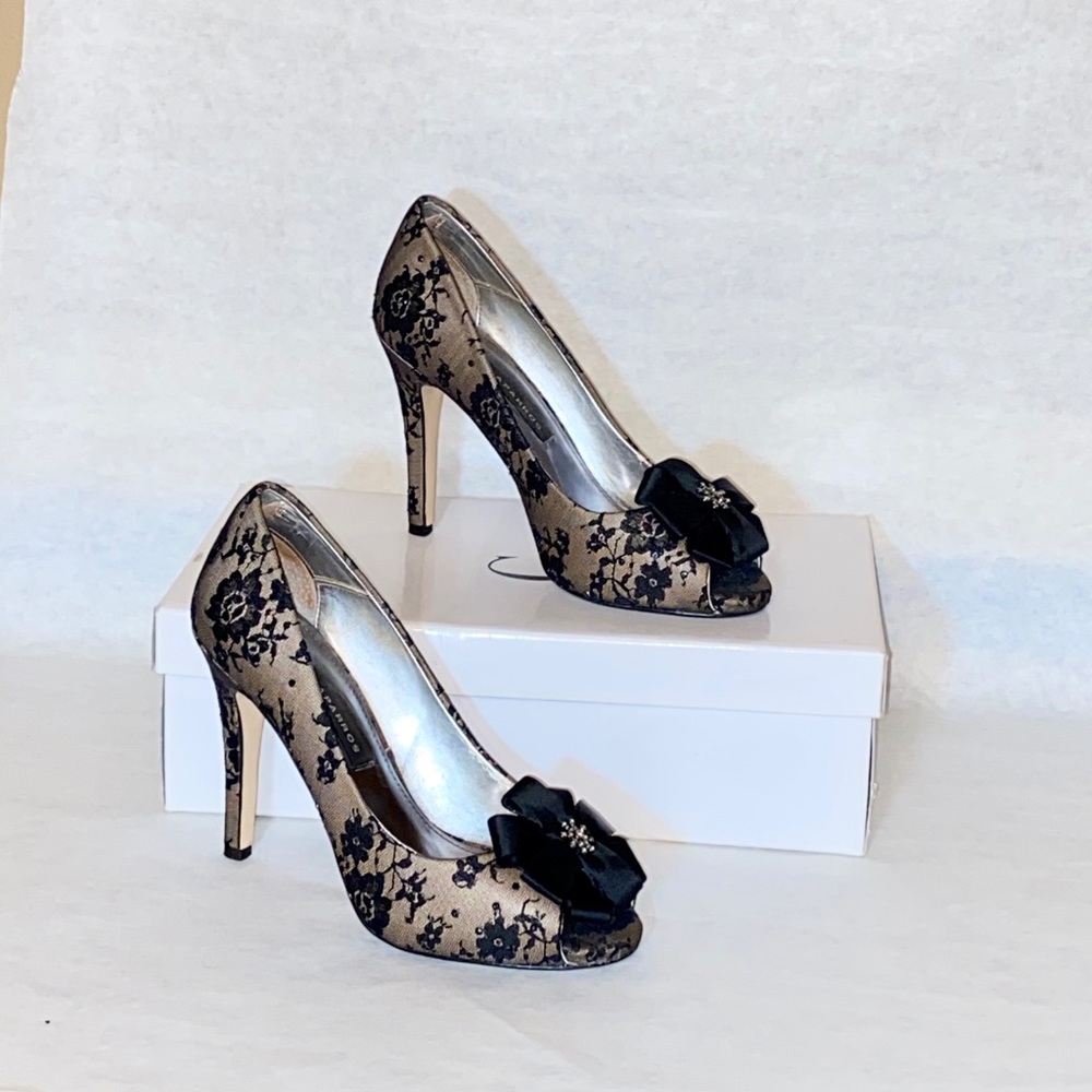 CAPARROS Fancy women’s heels